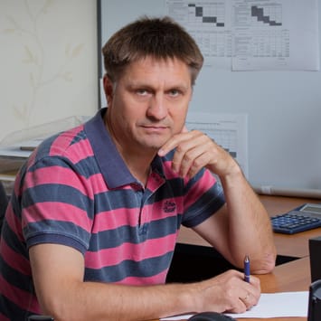 Олег Безбородов